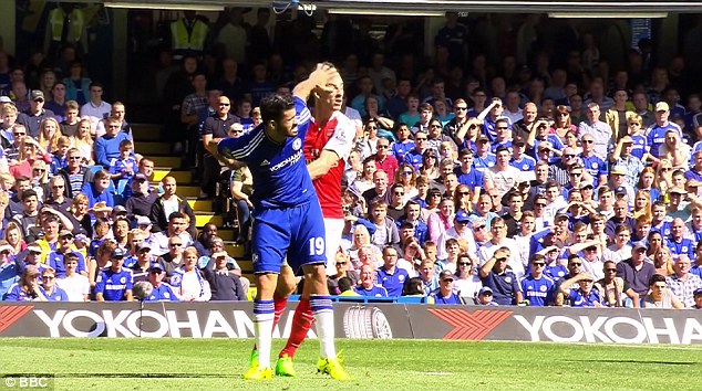 2C86F22800000578-3241547-Alan_Shearer_has_berated_Costa_left_for_his_antics_he_is_seen_he-a-46_1442703612582